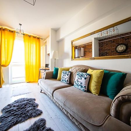 Smart Palas Apartament Яссы Экстерьер фото