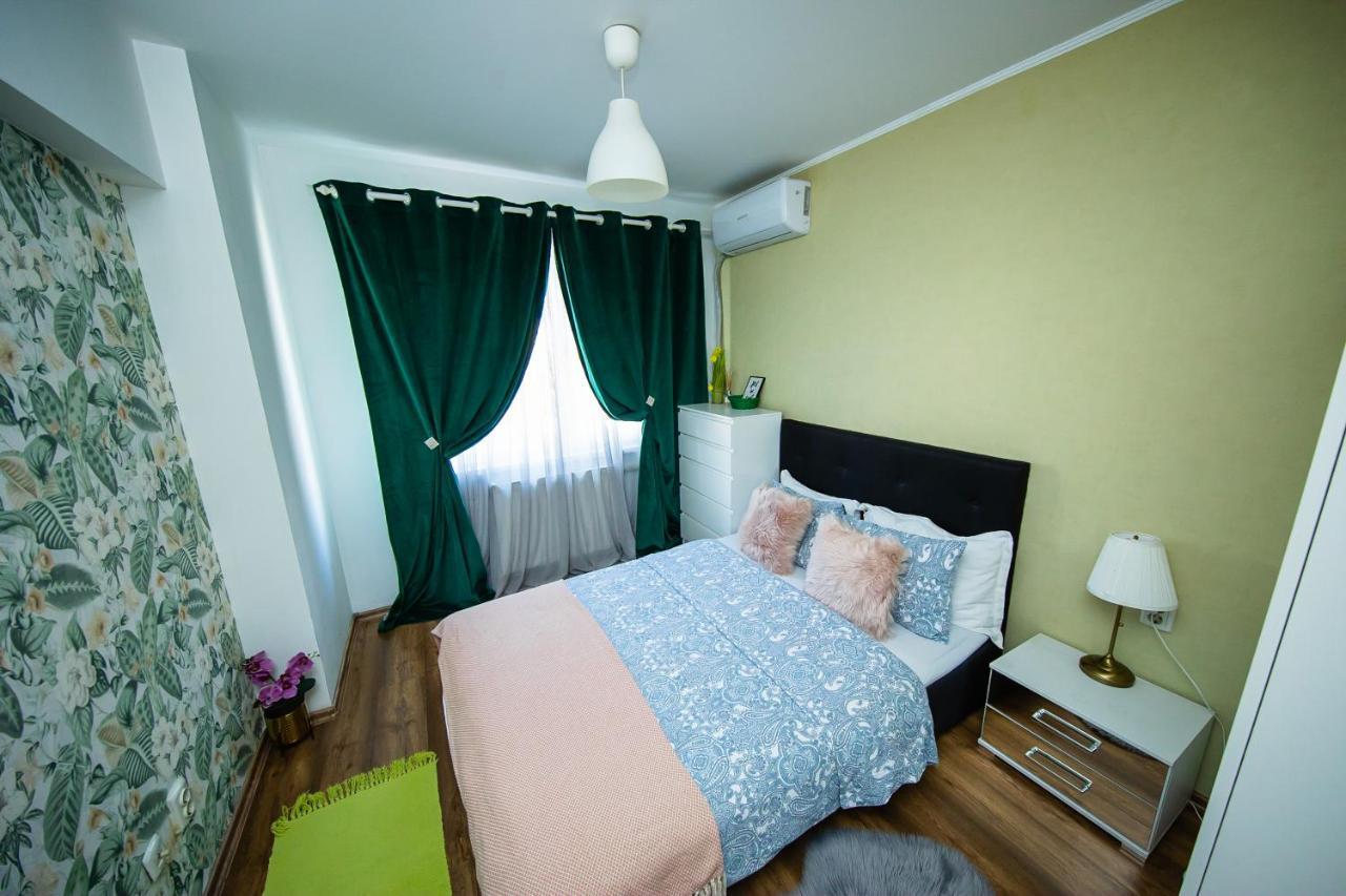 Smart Palas Apartament Яссы Экстерьер фото